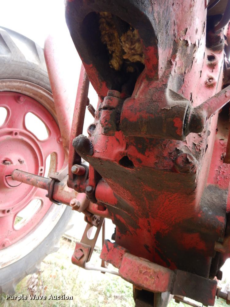 image for item DH6724 1951 Mccormick Farmall Super C  tractor