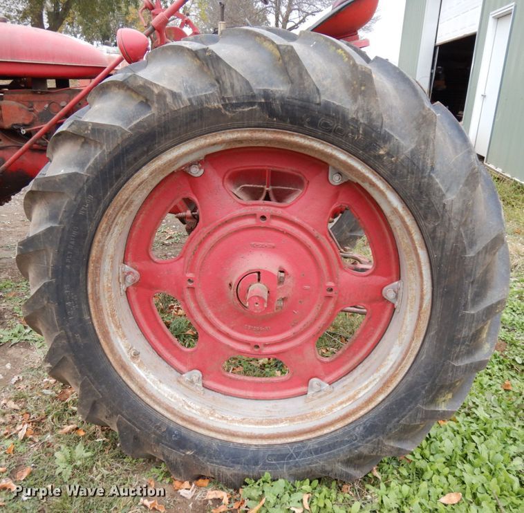 image for item DH6724 1951 Mccormick Farmall Super C  tractor