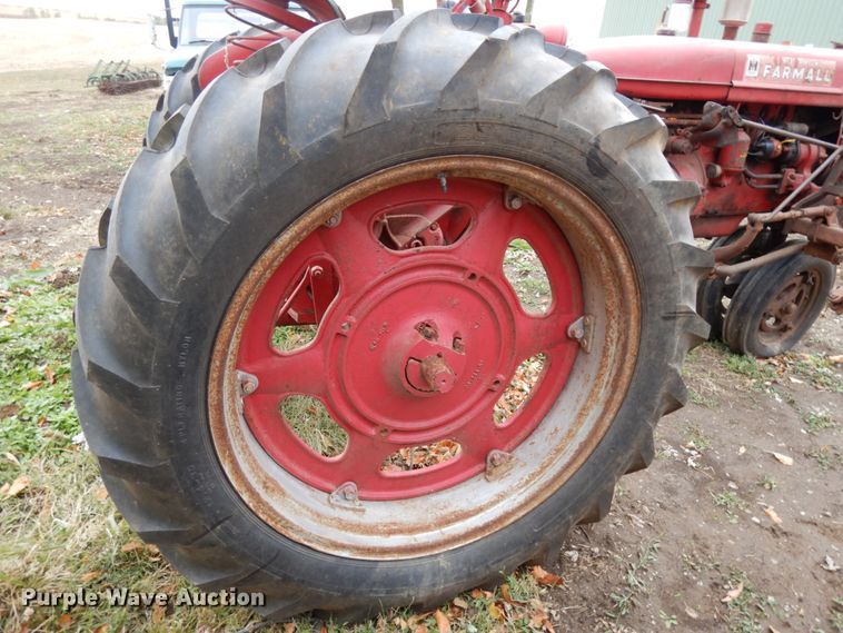 image for item DH6724 1951 Mccormick Farmall Super C  tractor