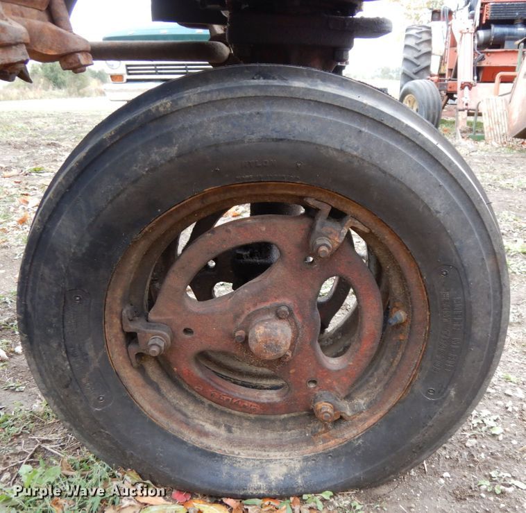 image for item DH6724 1951 Mccormick Farmall Super C  tractor