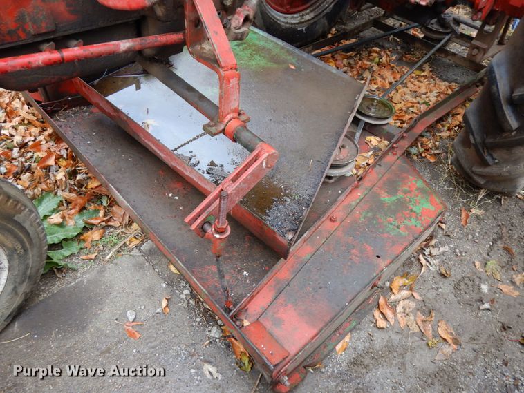 image for item DH6729 1949 International Farmall C  tractor