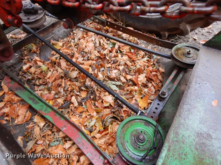 image for item DH6729 1949 International Farmall C  tractor