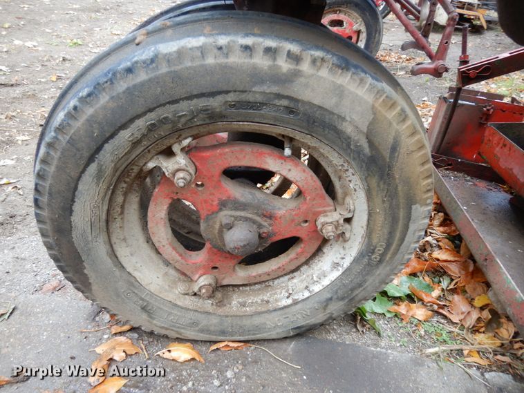 image for item DH6729 1949 International Farmall C  tractor