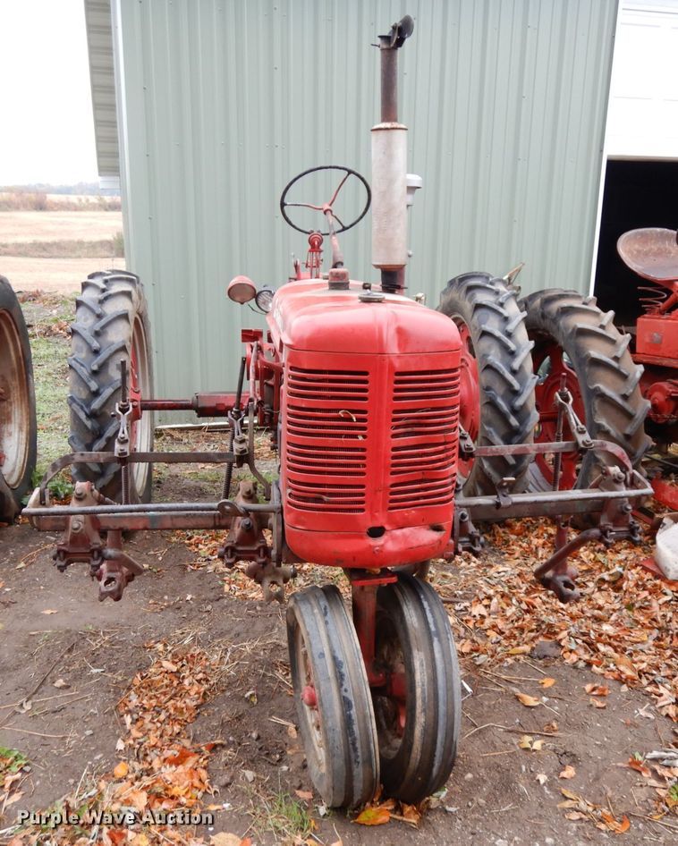 image for item DH6730 1952 Mccormick Farmall Super C  tractor