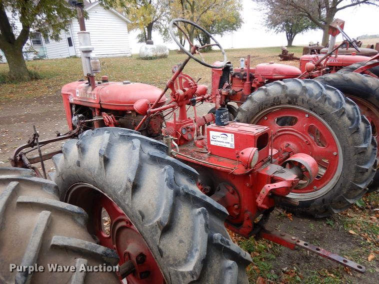 image for item DH6730 1952 Mccormick Farmall Super C  tractor