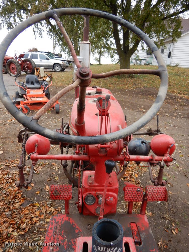 image for item DH6730 1952 Mccormick Farmall Super C  tractor