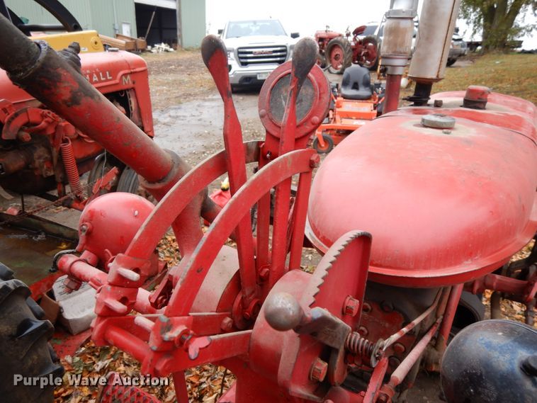 image for item DH6730 1952 Mccormick Farmall Super C  tractor