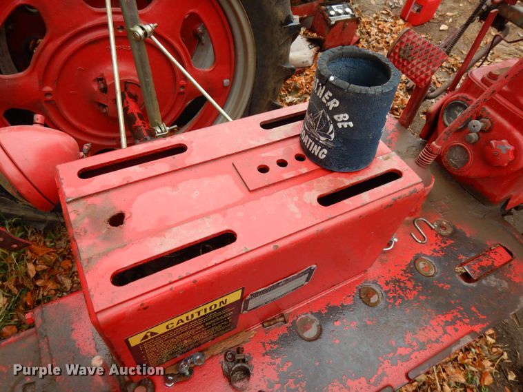 image for item DH6730 1952 Mccormick Farmall Super C  tractor