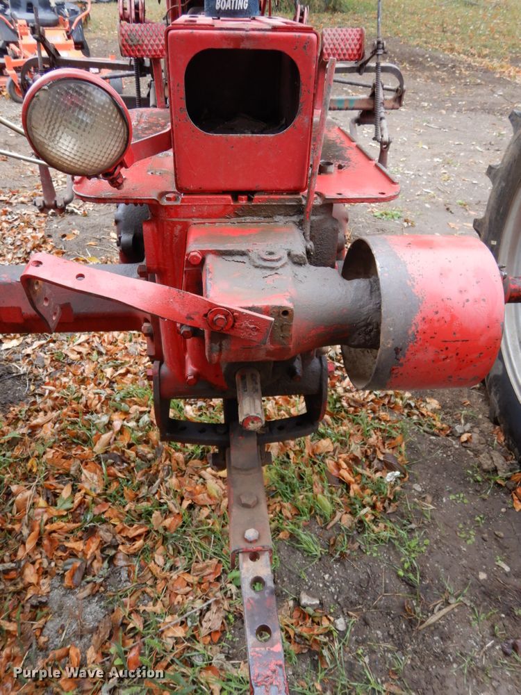 image for item DH6730 1952 Mccormick Farmall Super C  tractor