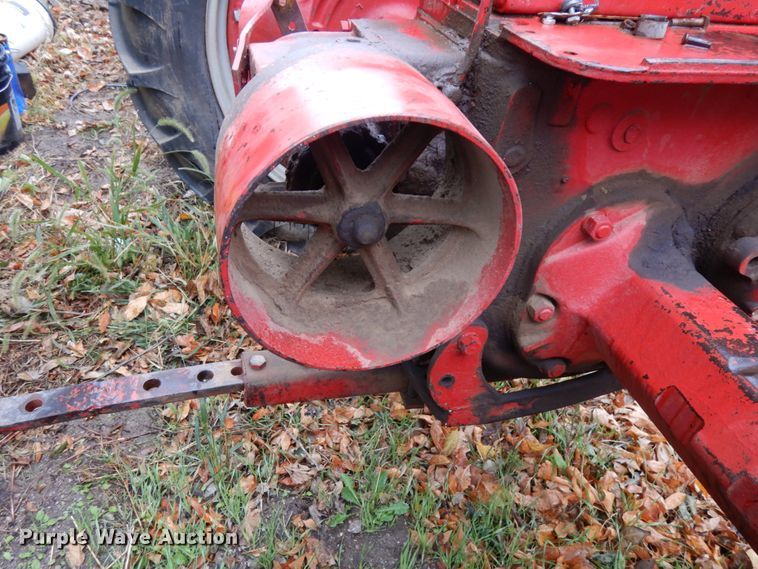 image for item DH6730 1952 Mccormick Farmall Super C  tractor