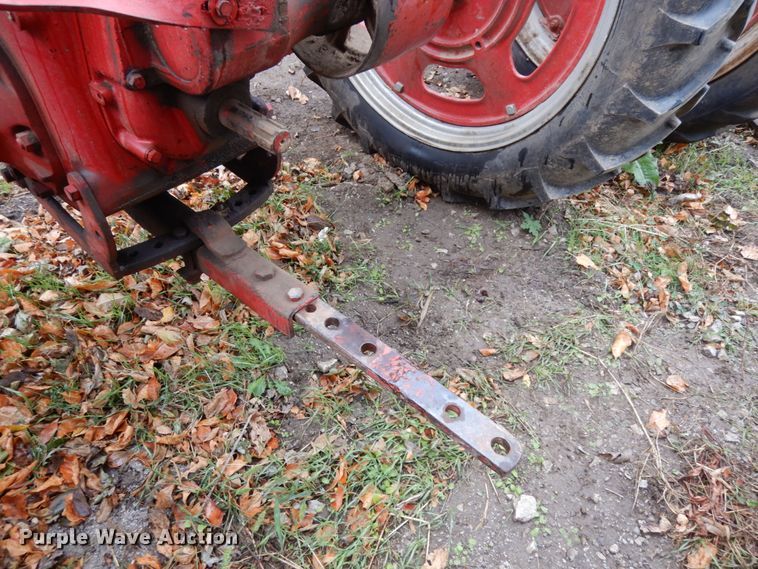 image for item DH6730 1952 Mccormick Farmall Super C  tractor