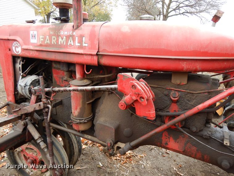 image for item DH6730 1952 Mccormick Farmall Super C  tractor
