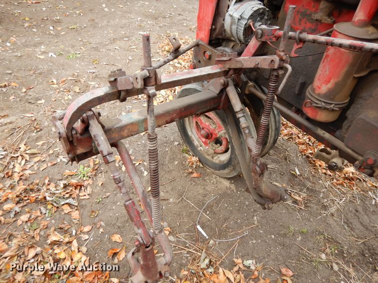 image for item DH6730 1952 Mccormick Farmall Super C  tractor