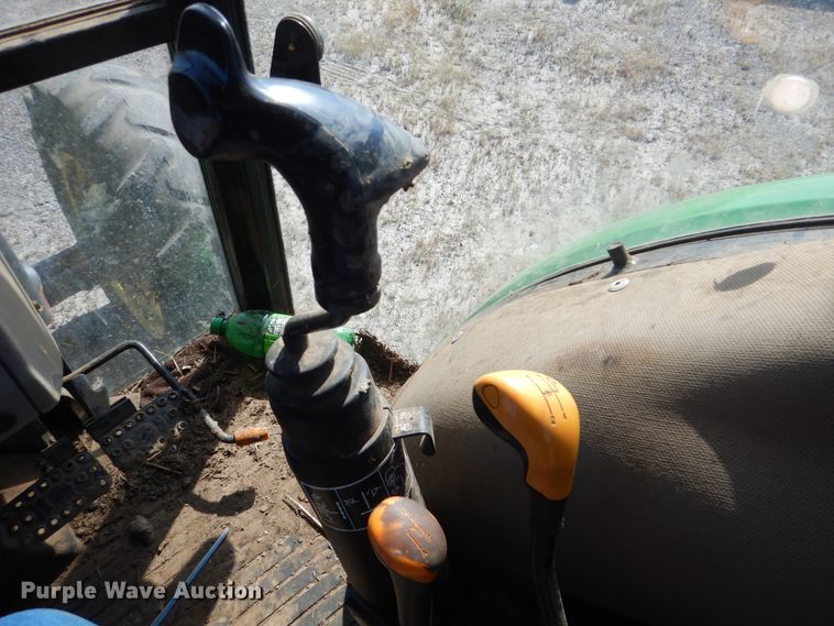 image for item DI0477 2011 John Deere 5093E  MFWD tractor