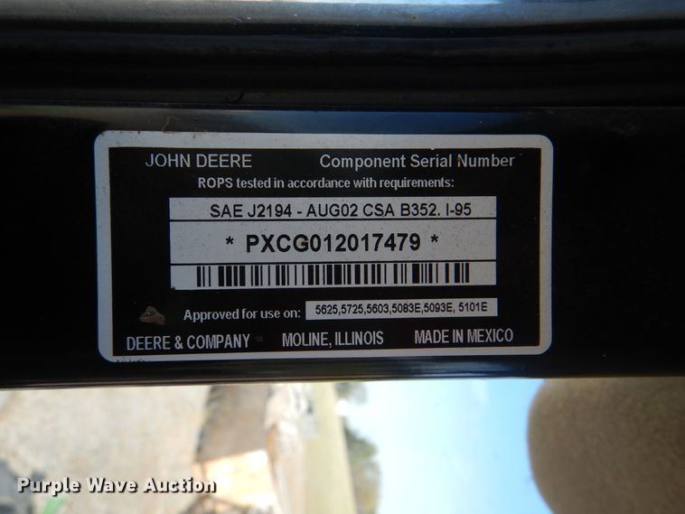 image for item DI0477 2011 John Deere 5093E  MFWD tractor