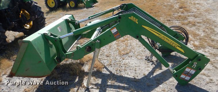 image for item DI0477 2011 John Deere 5093E  MFWD tractor