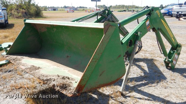 image for item DI0477 2011 John Deere 5093E  MFWD tractor