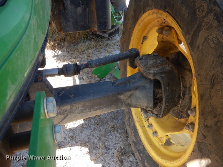 image for item DI0477 2011 John Deere 5093E  MFWD tractor