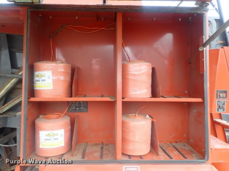 image for item DI7281 2007 Massey-Ferguson 2050  large square baler