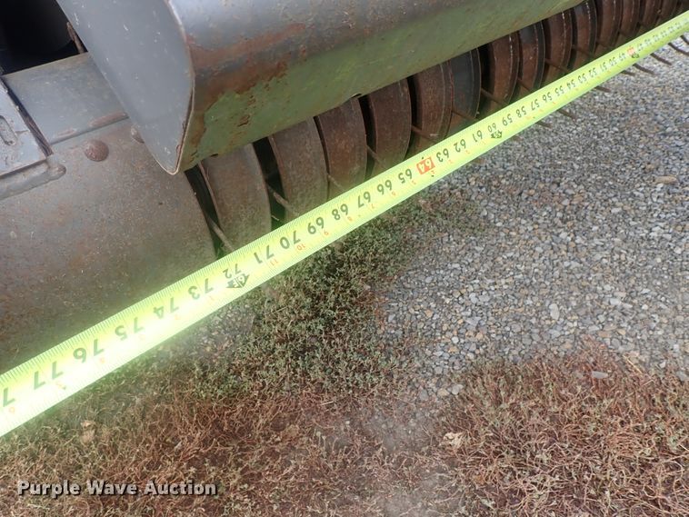 image for item DI7281 2007 Massey-Ferguson 2050  large square baler