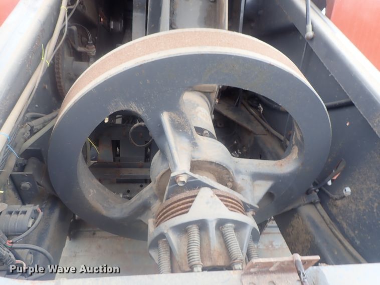 image for item DI7281 2007 Massey-Ferguson 2050  large square baler