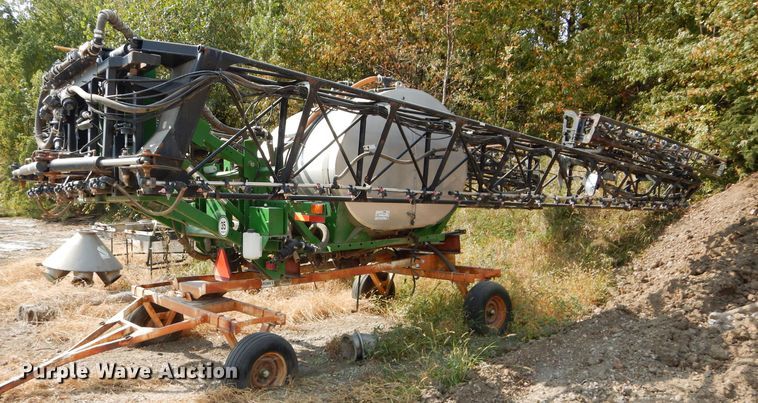 image for item DI8323 John Deere sprayer