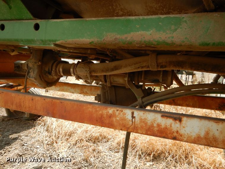 image for item DI8323 John Deere sprayer