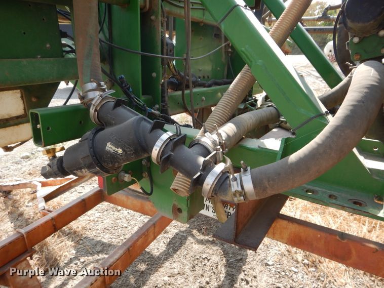 image for item DI8323 John Deere sprayer