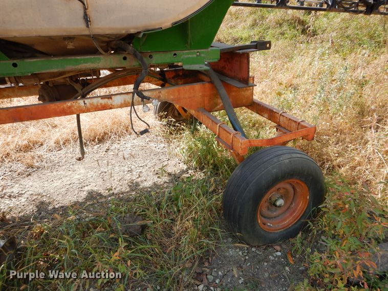 image for item DI8323 John Deere sprayer