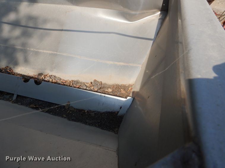 image for item DI8324 Ag Systems AG600 spreader