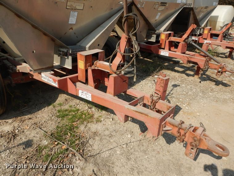 image for item DI8325 Ag Systems AG600 spreader