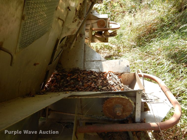 image for item DI8327 Ag Systems AG600 spreader