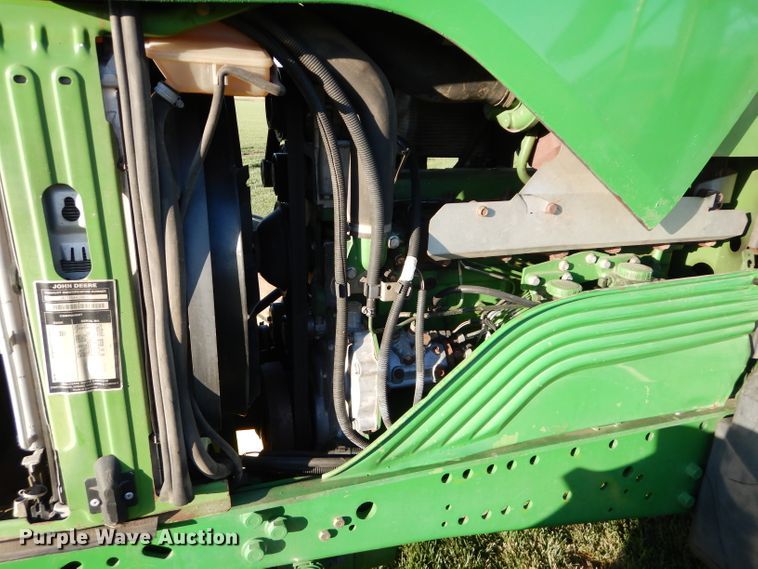 image for item DI8337 2004 John Deere 6715  MFWD tractor