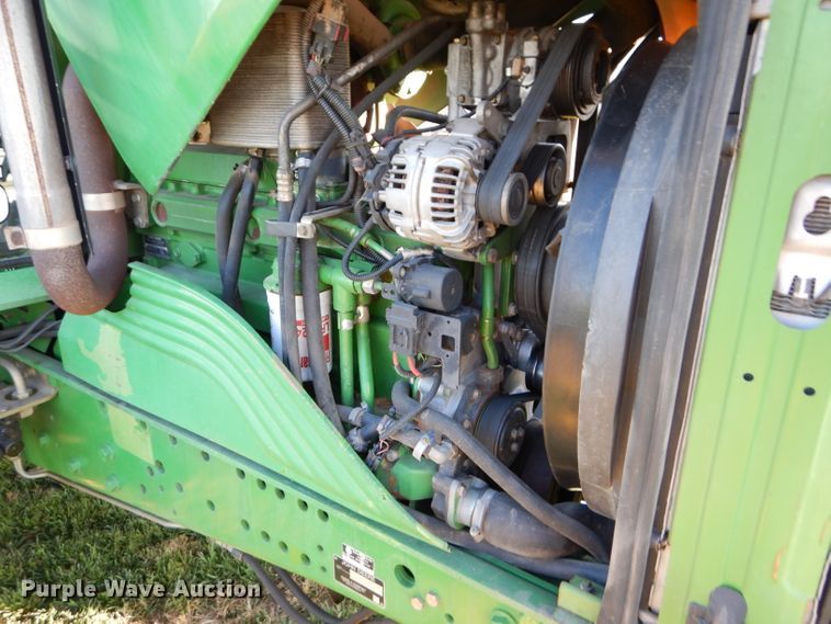 image for item DI8337 2004 John Deere 6715  MFWD tractor