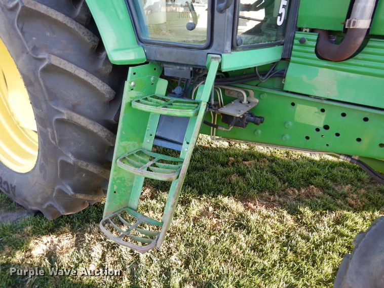 image for item DI8337 2004 John Deere 6715  MFWD tractor