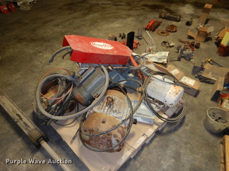 image for item DI8353 Tools