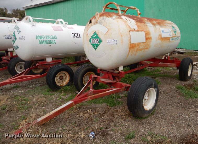image for item DI8354 Anhydrous ammonia tank