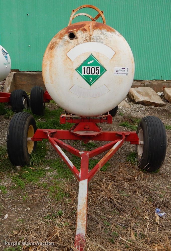image for item DI8354 Anhydrous ammonia tank