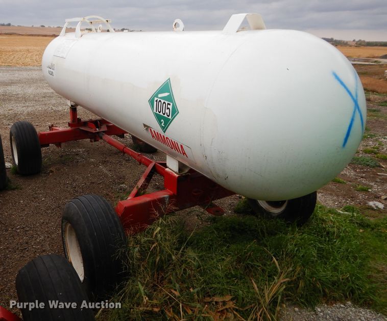 image for item DI8356 Anhydrous ammonia tank