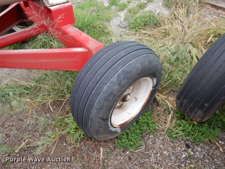 image for item DI8356 Anhydrous ammonia tank