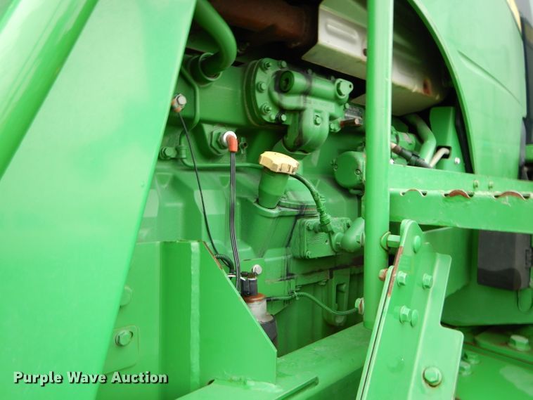 image for item DI8358 2014 John Deere 4940  applicator