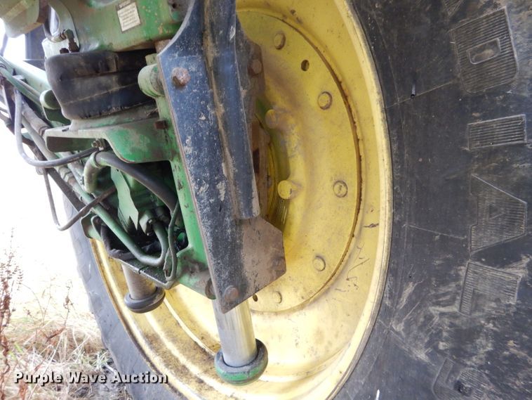 image for item DI8358 2014 John Deere 4940  applicator