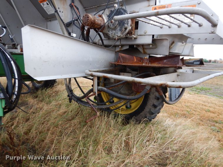 image for item DI8358 2014 John Deere 4940  applicator