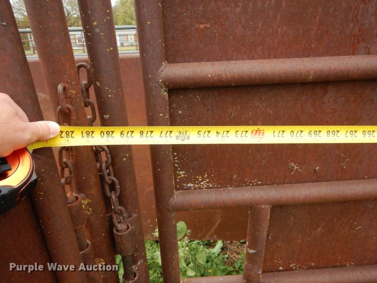 image for item DI8359 Livestock chute and tub