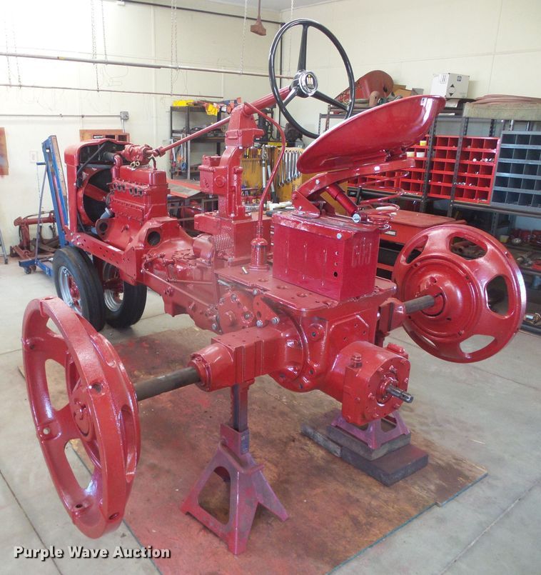 image for item EK9750 1957 International Farmall 350  tractor