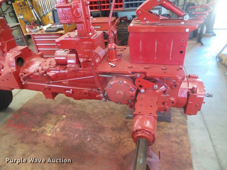 image for item EK9750 1957 International Farmall 350  tractor