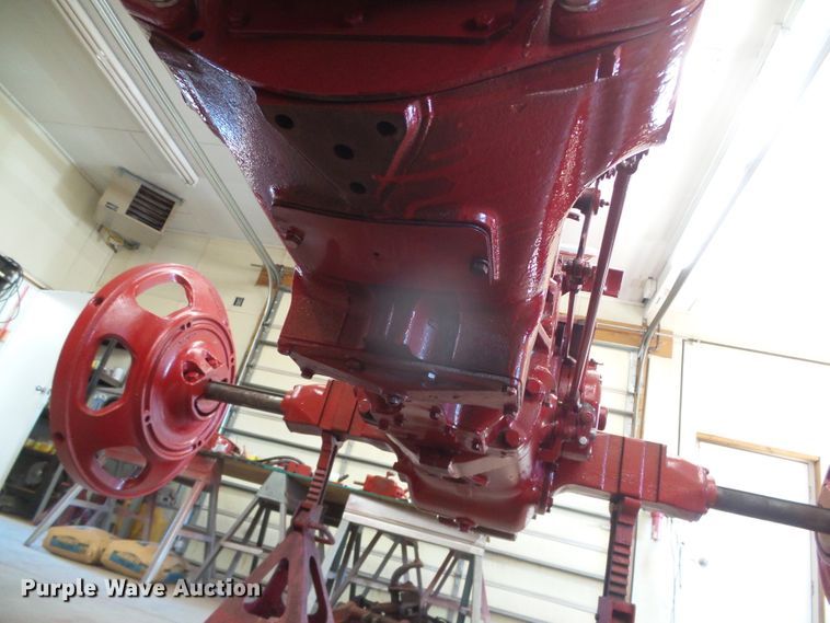 image for item EK9750 1957 International Farmall 350  tractor