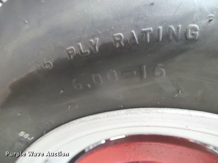 image for item EK9750 1957 International Farmall 350  tractor