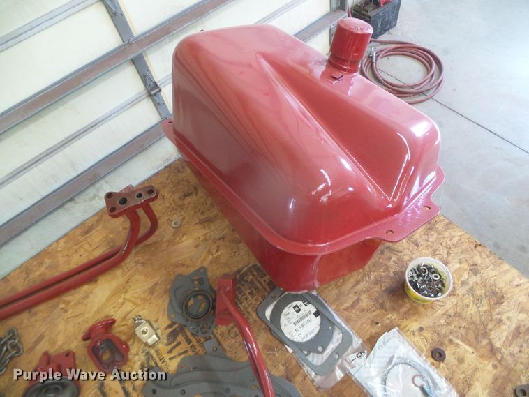 image for item EK9750 1957 International Farmall 350  tractor