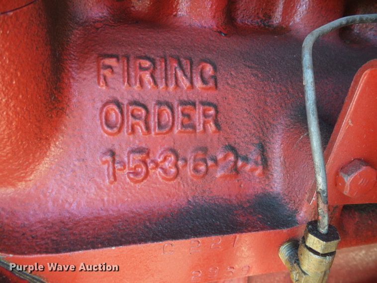 image for item EK9751 1958 International 460 Hi-Utility  tractor